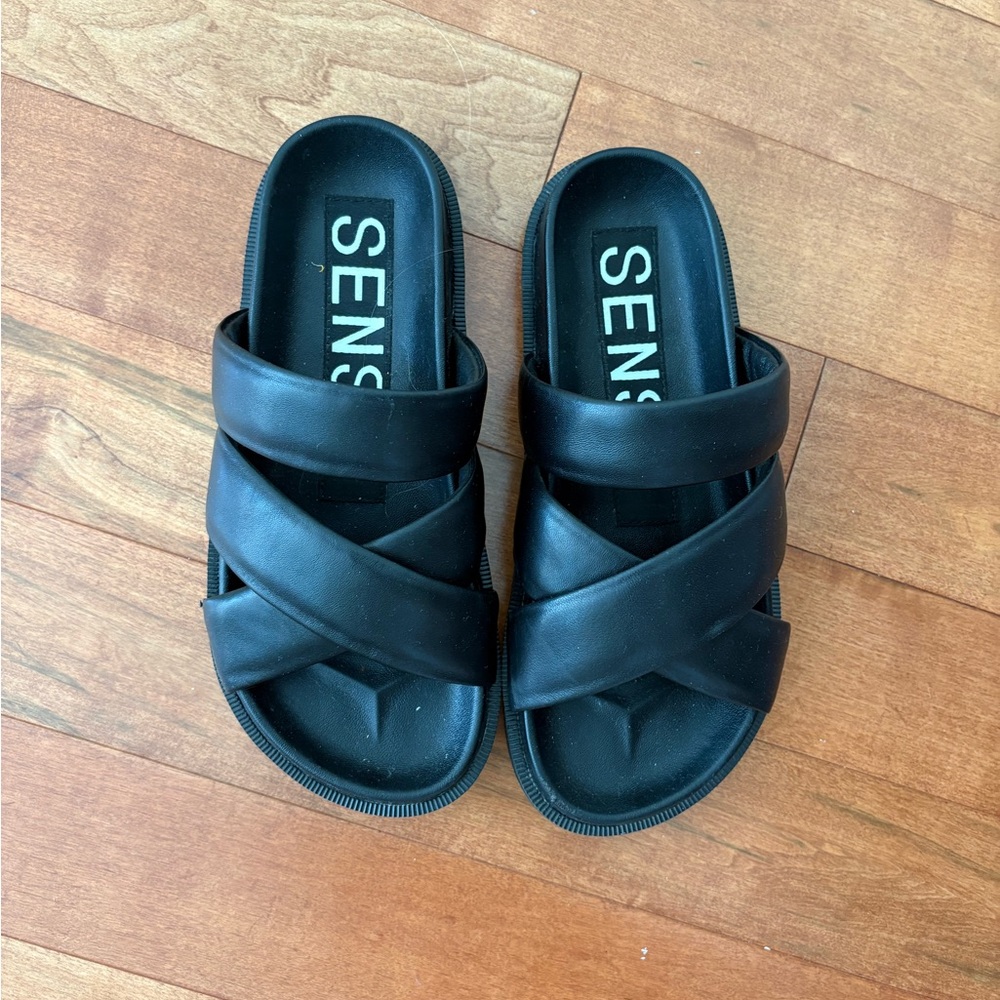Senso Nico Criss Cross Slides